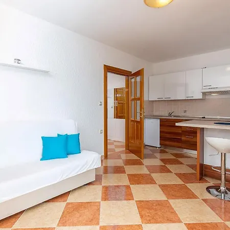 Apartment Stunning In